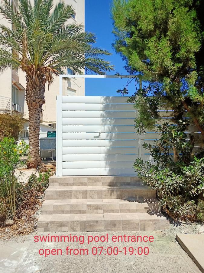 Stelia'S Seagate Studio Apt. Larnaca Exteriér fotografie