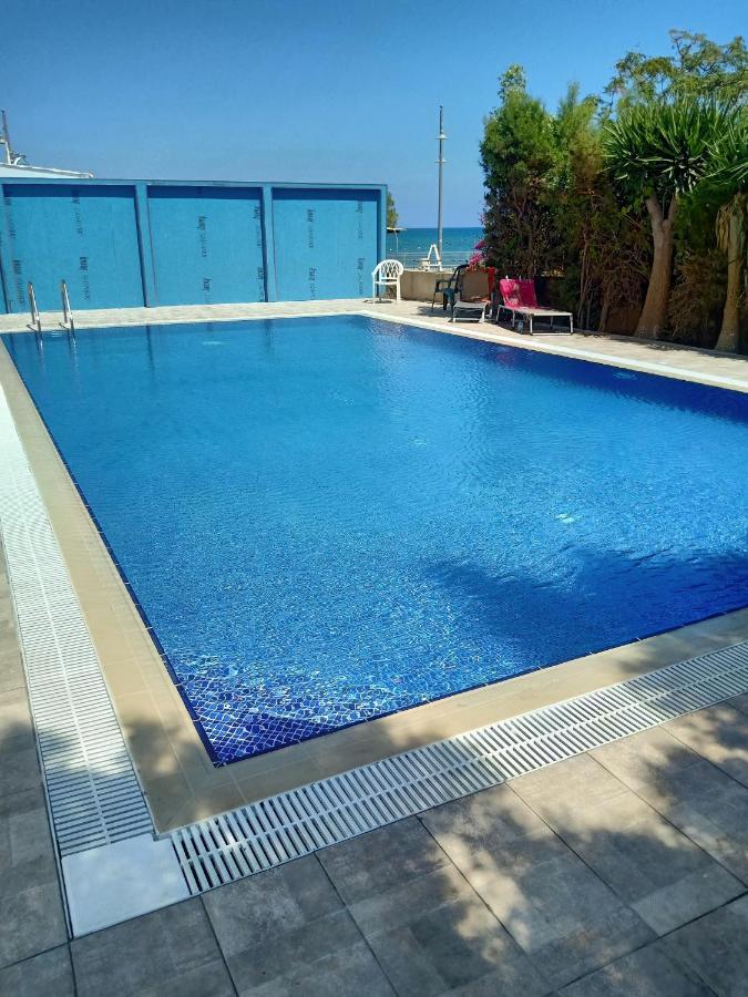 Stelia'S Seagate Studio Apt. Larnaca Exteriér fotografie