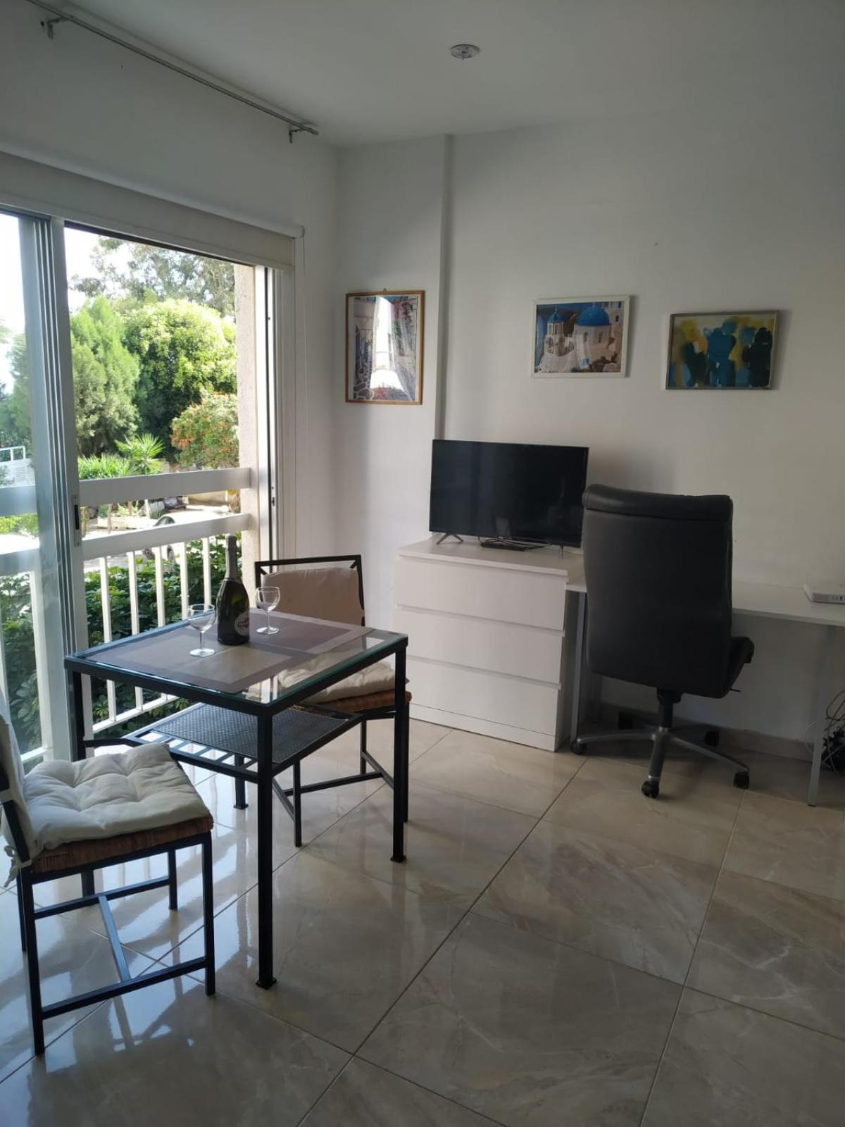Stelia'S Seagate Studio Apt. Larnaca Exteriér fotografie